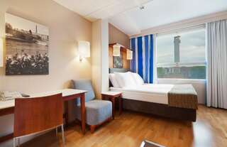 Отель Holiday Inn Tampere - Central Station Тампере Стандартный двухместный номер с 1 кроватью или 2 отдельными кроватями-7
